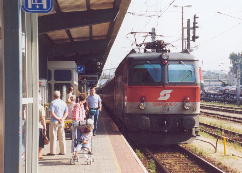 800 - 03 Salzburg Hbf.jpg