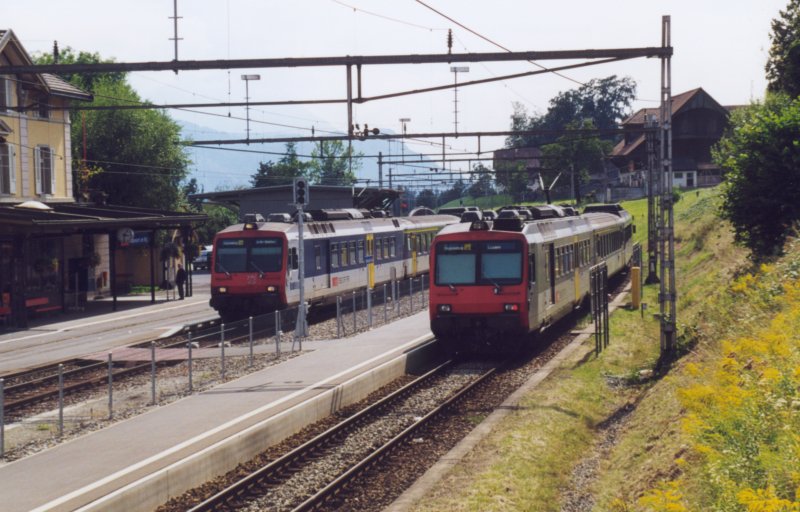800 - 2-05 - Kuesnacht am Rigi - Aug 1999.jpg