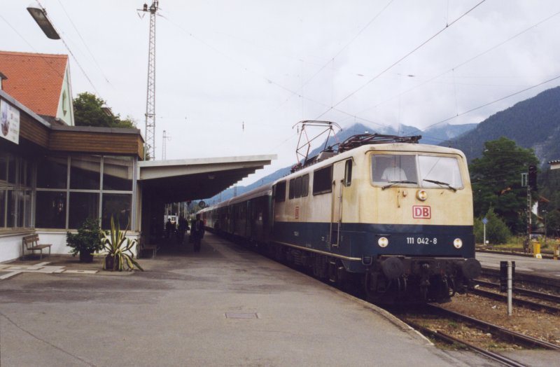 800 - 3-04 - Mittenwald - Aug 1999.jpg