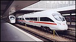 800-35 - Muenchen Hbf 2001.jpg