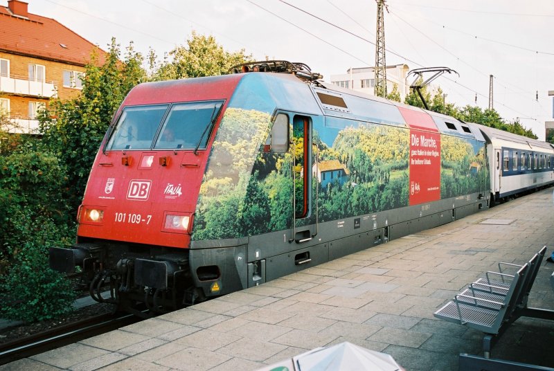 800 - 1-06 - 13-08-2003 - Hamburg Altona.jpg