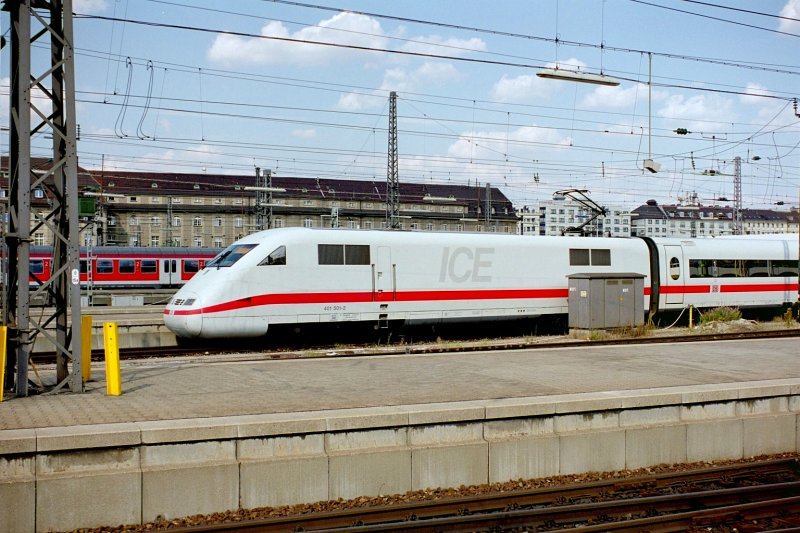 800 - 5-05 - 24-08-2003 - Muenchen.jpg