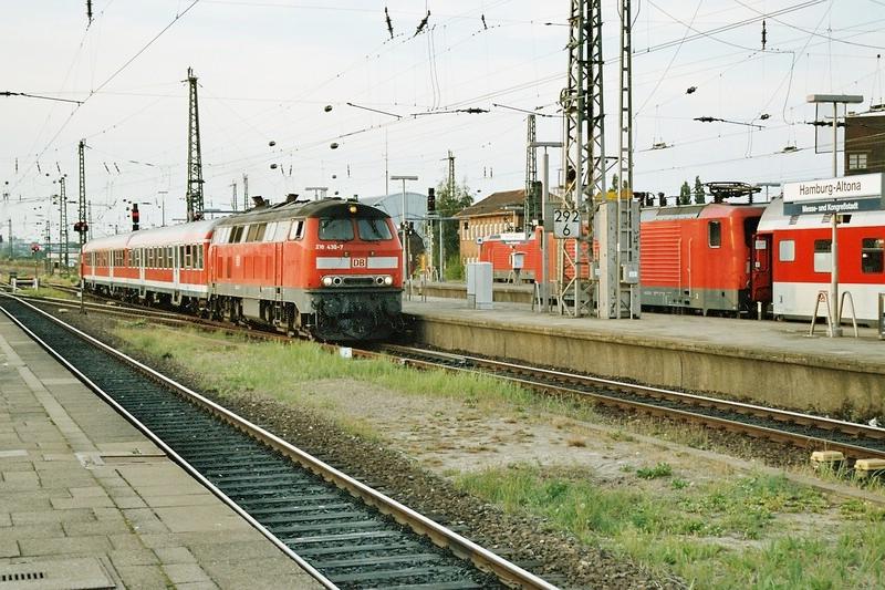 800 - 1-05 - 17-08-2004 - Hamburg Altona - 1-32.jpg