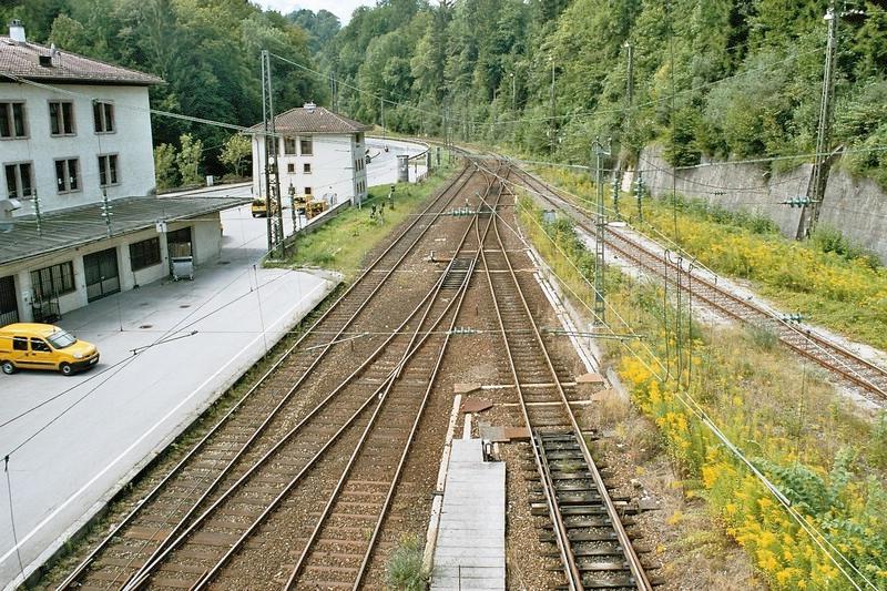 800 - 3-08 - 23-08-2004 - Berchtesgaden Hbf - 3-29.jpg
