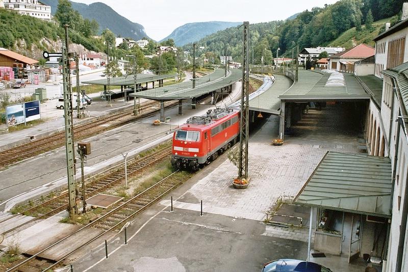 800 - 3-09 - 23-08-2004 - Berchtesgaden Hbf - 3-28.jpg