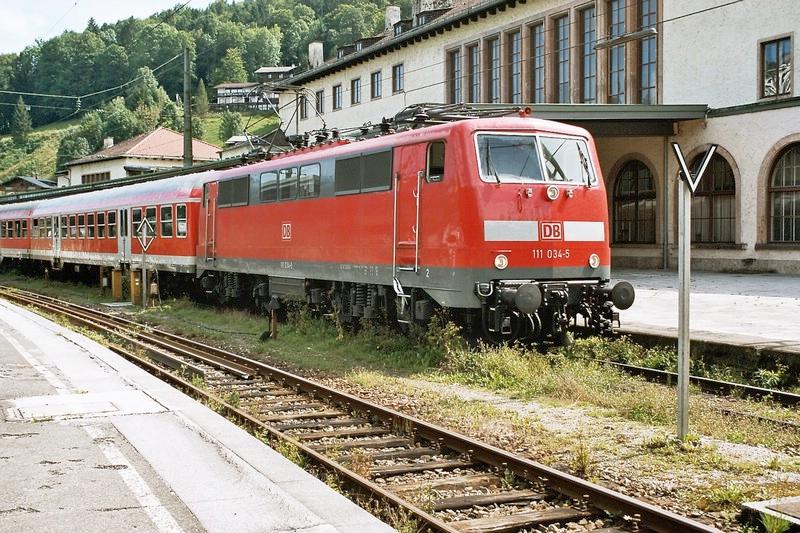 800 - 3-13 - 23-08-2004 - Berchtesgaden Hbf - 3-24.jpg
