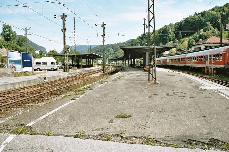 800 - 3-14 - 23-08-2004 - Berchtesgaden Hbf - 3-23.jpg