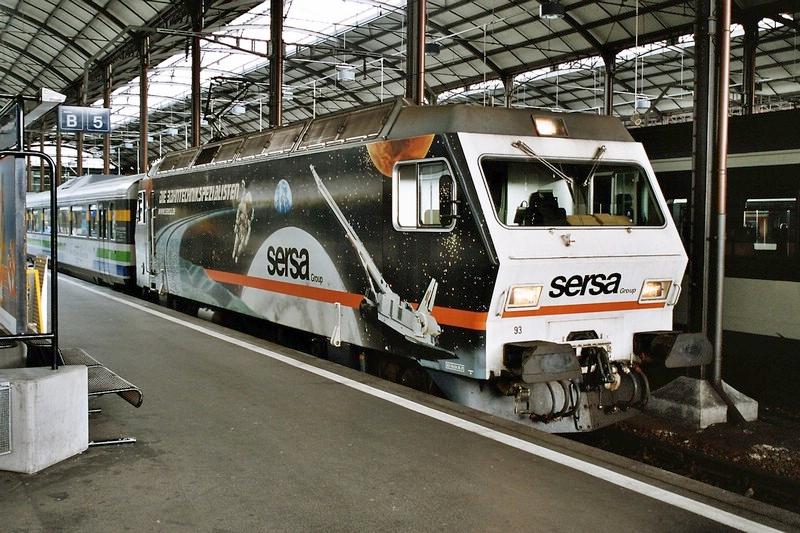 800 - 3-29 - 24-08-2004 - Luzern Hbf - 3-08.jpg
