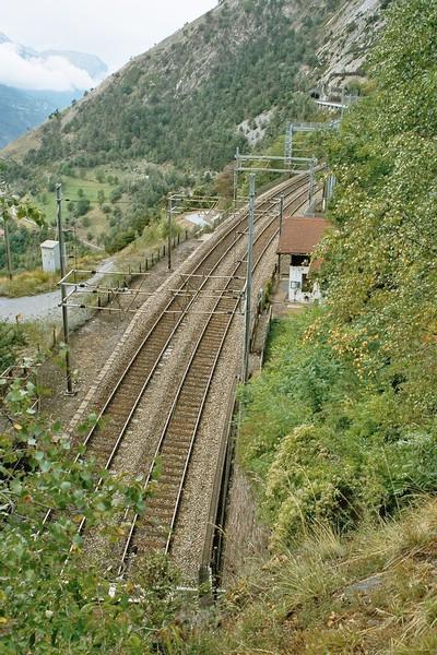 800 - 4-21 - 25-08-2004 - BLS suedrampe, Bietchtal - 4-16.jpg