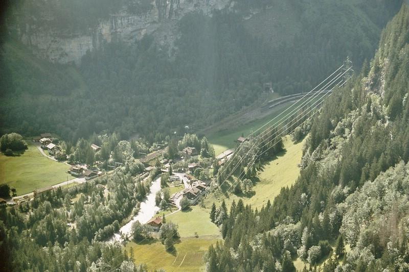 800 - 6-15 - 29-08-2004 - Kandersteg, Allmenalp, tunnelportal - 6-22.jpg