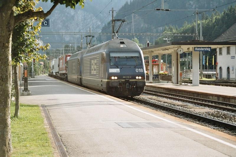 800 - 6-33 - 29-08-2004 - Kandersteg - 6-04.jpg
