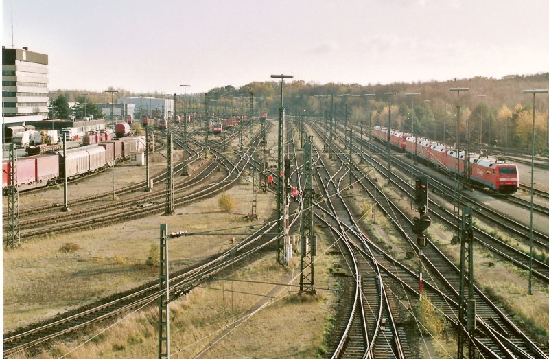 5-11-04 - 1-02 - Maschen Rbf - 35A.jpg