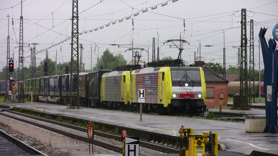 096 - 2008-06-07 - Rosenheim Hbf. - IMG_1689.jpg