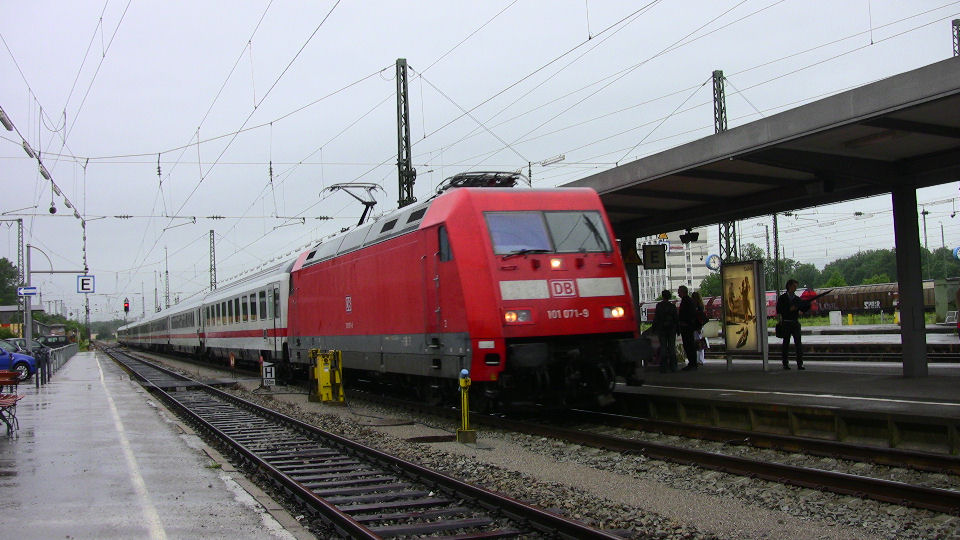 099 - 2008-06-07 - Rosenheim Hbf. - IMG_1692.jpg