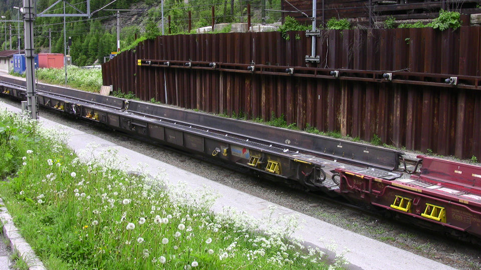 190 - 2008-06-07 - Brenner Grenzbahnhof - IMG_1783.jpg