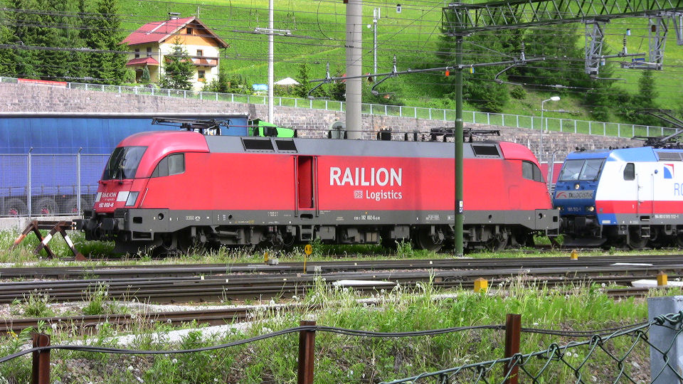 196 - 2008-06-07 - Brenner Grenzbahnhof - IMG_1789.jpg