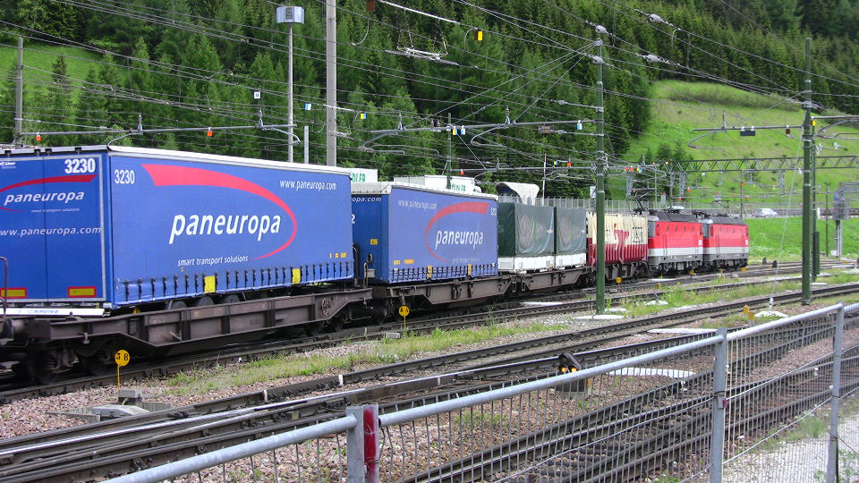 209 - 2008-06-07 - Brenner Grenzbahnhof - IMG_1802.jpg