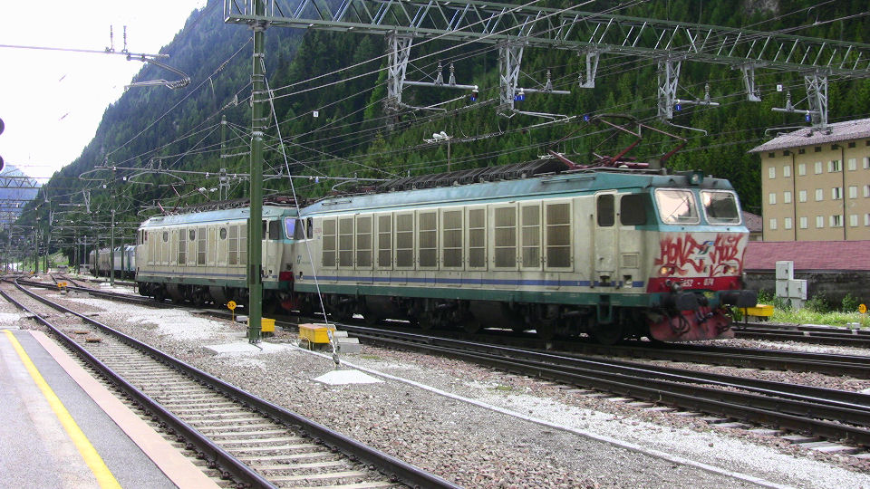 220 - 2008-06-07 - Brenner Grenzbahnhof - IMG_1813.jpg