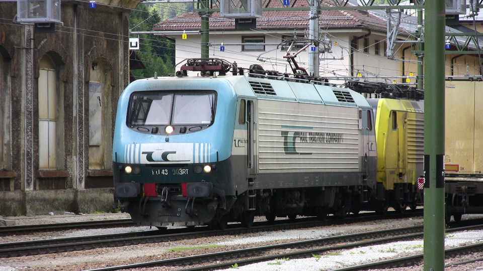 225 - 2008-06-07 - Brenner Grenzbahnhof - IMG_1818.jpg