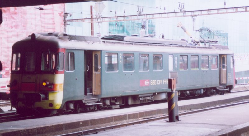 800 - 24-6-00 1-06 Basel 22.jpg