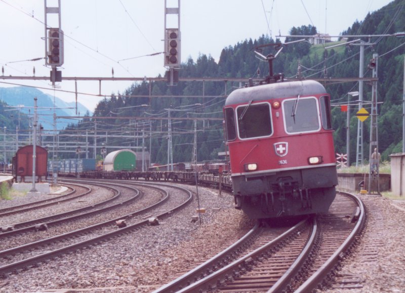 800 - 26-6-00 2-01 Airolo 27.jpg