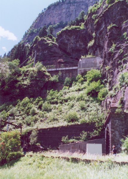 800 - 26-6-00 2-07 Faido NEAT 21.jpg