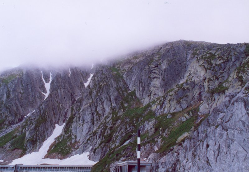 800 - 26-6-00 3-02 Gotthard Pass 26.jpg