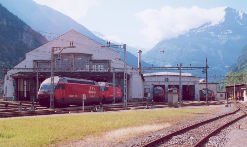 800 - 27-6-00 3-06 Erstfeld 22.jpg