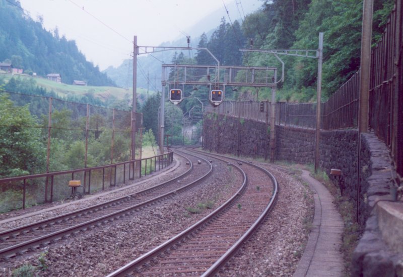 800 - 27-6-00 3-17 Intchi 11.jpg