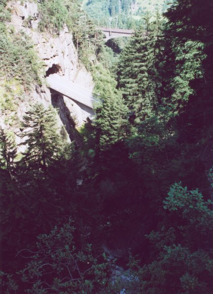 800 - 28-6-00 4-05 Wassen 32A.jpg