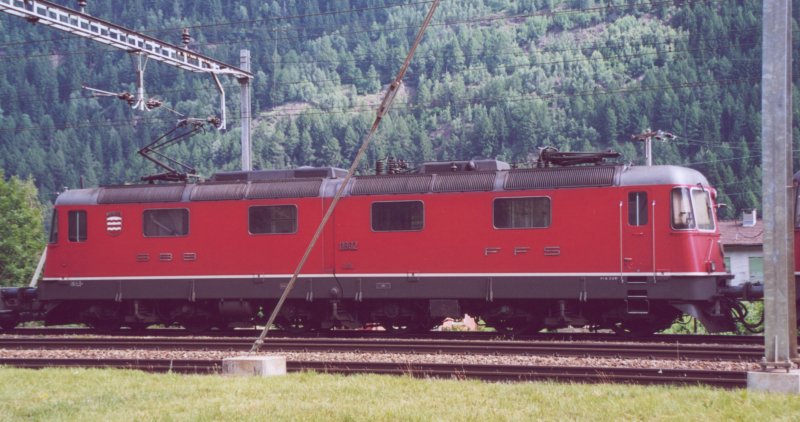 800 - 29-6-00 4-20 Ambri-Piotta 17A.jpg
