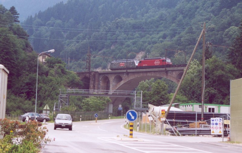 800 - 29-6-00 4-26 Faido NEAT 11A.jpg