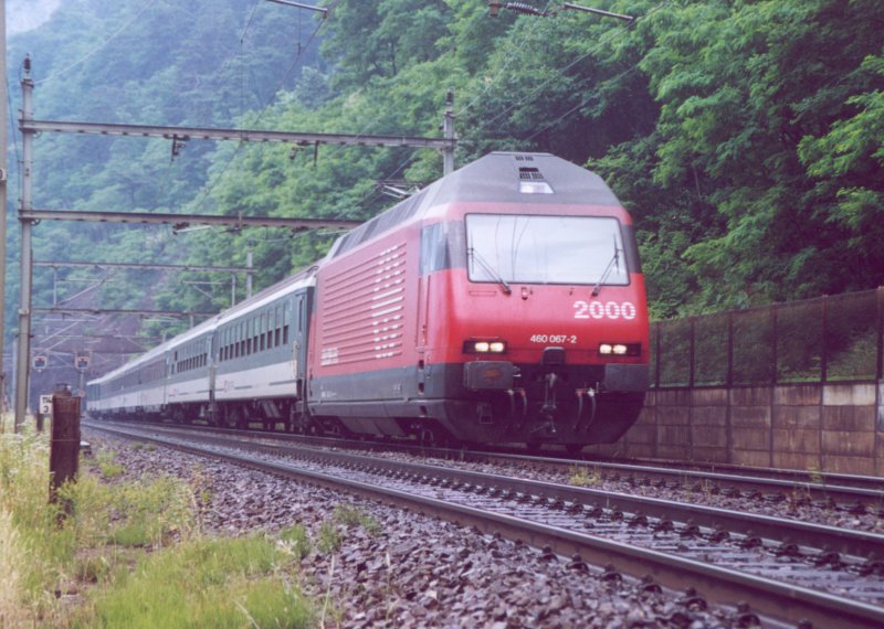 800 - 29-6-00 4-27 Giornico 10A.jpg