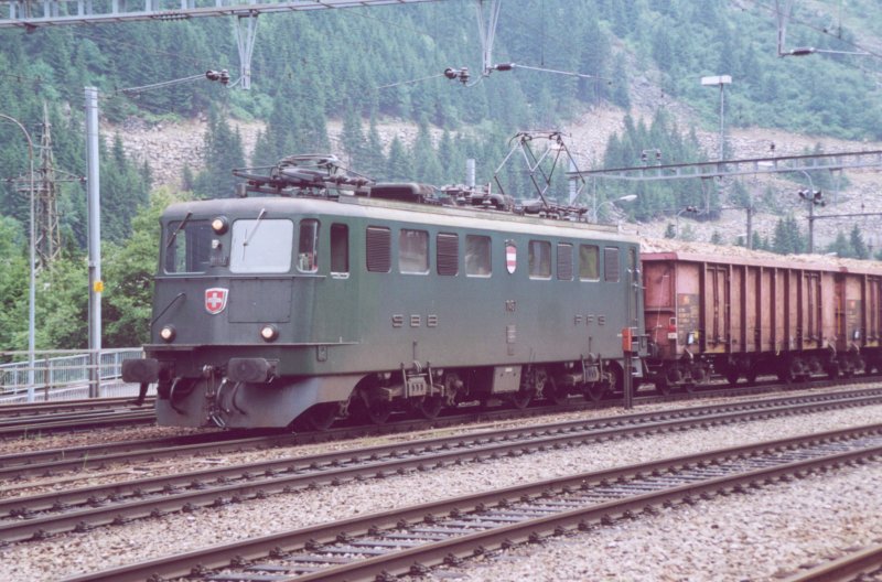 800 - 30-6-00 4-34 Goeschenen 03A.jpg