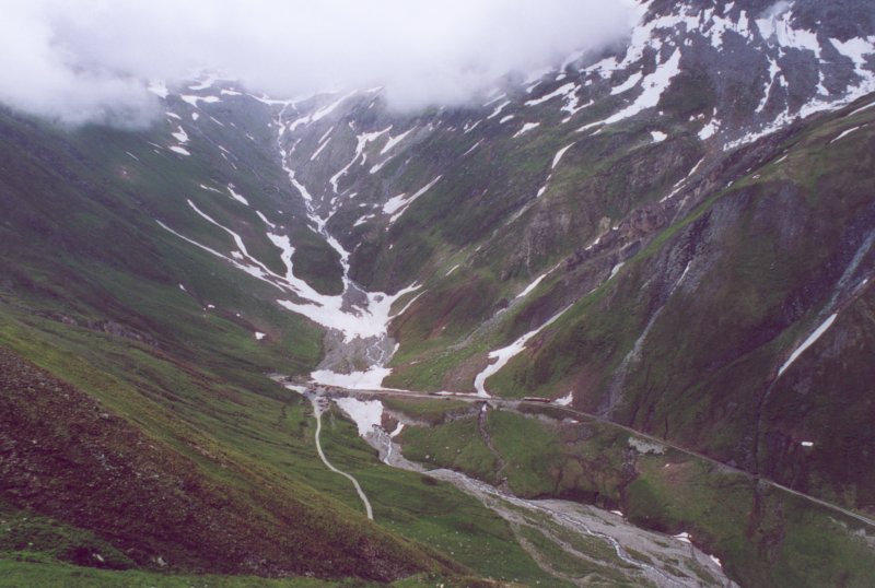 800 - 30-6-00 5-01 Furka 36A.jpg