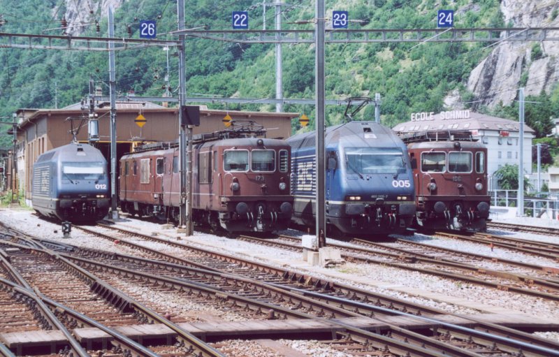 800 - 30-6-00 5-03 Brig 34A.jpg