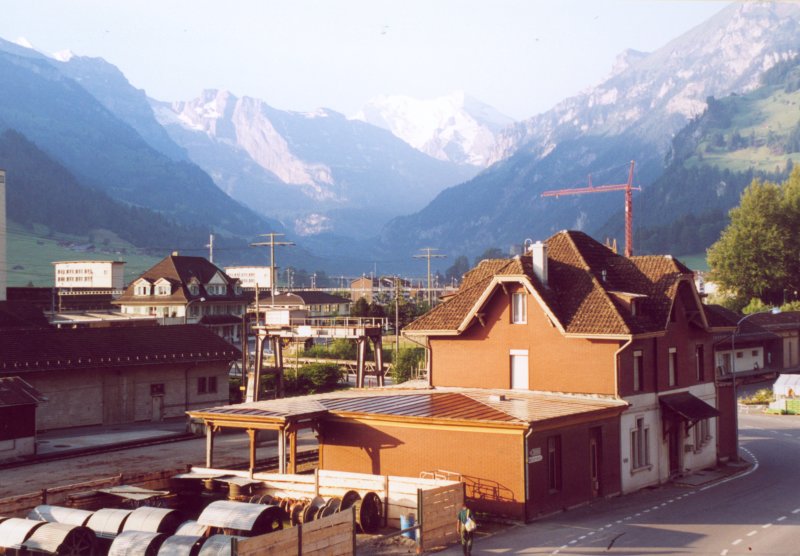 800 - 30-6-00 5-24 Frutigen 13A.jpg