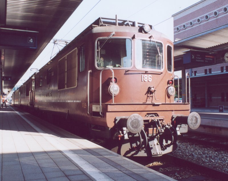 800 - 31-6-00 5-29 Spiez 08A.jpg