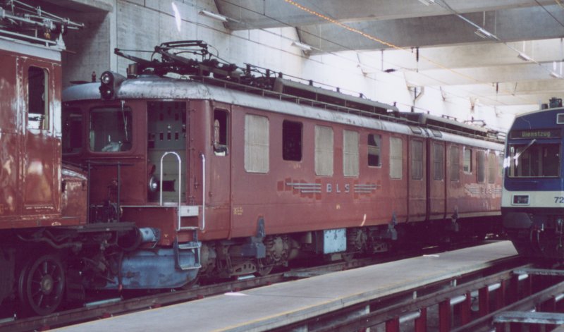 800 - 31-6-00 5-32 Spiez 05A.jpg