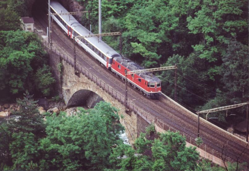 800 - 25-6-01 Giornico J-4-04.jpg