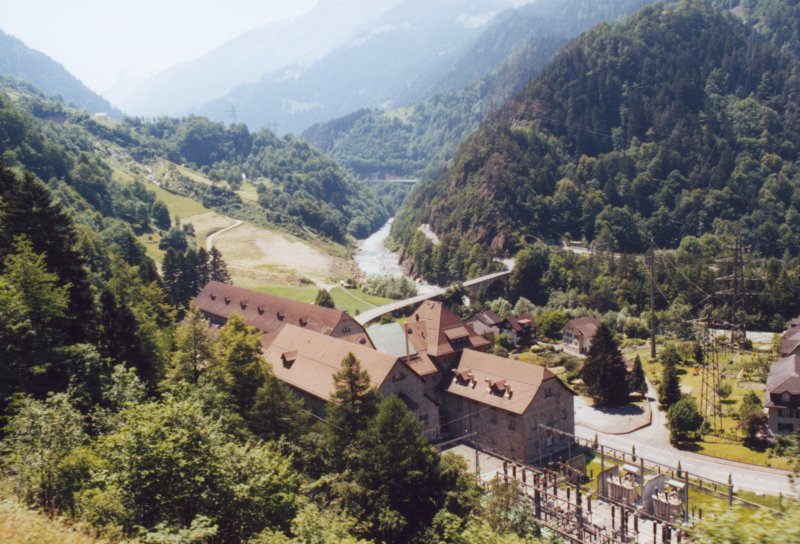 800 - 27-06-01 4-11 Pfaffensprung 17.jpg