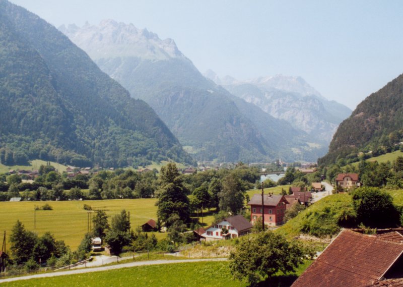 800 - 27-06-01 4-14 Amsteg-Silenen 14.jpg