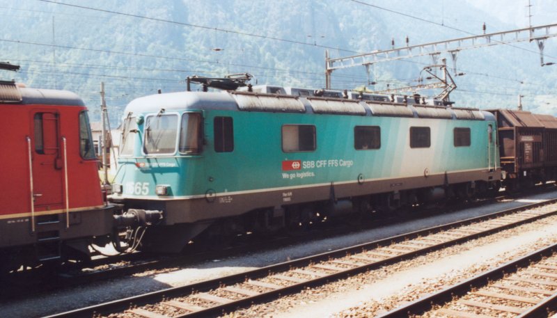 800 - 27-06-01 4-17 Erstfeld 11.jpg