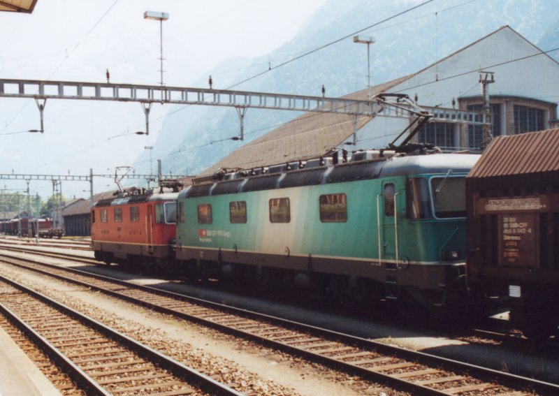 800 - 27-06-01 4-18 Erstfeld 10.jpg