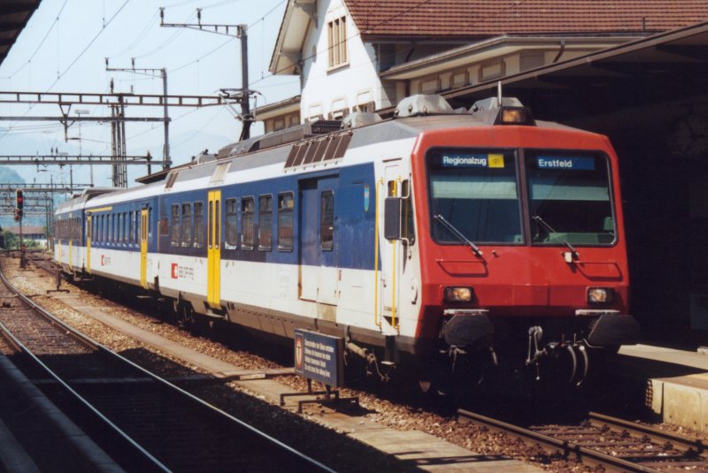 800 - 27-06-01 4-19 Erstfeld 09.jpg