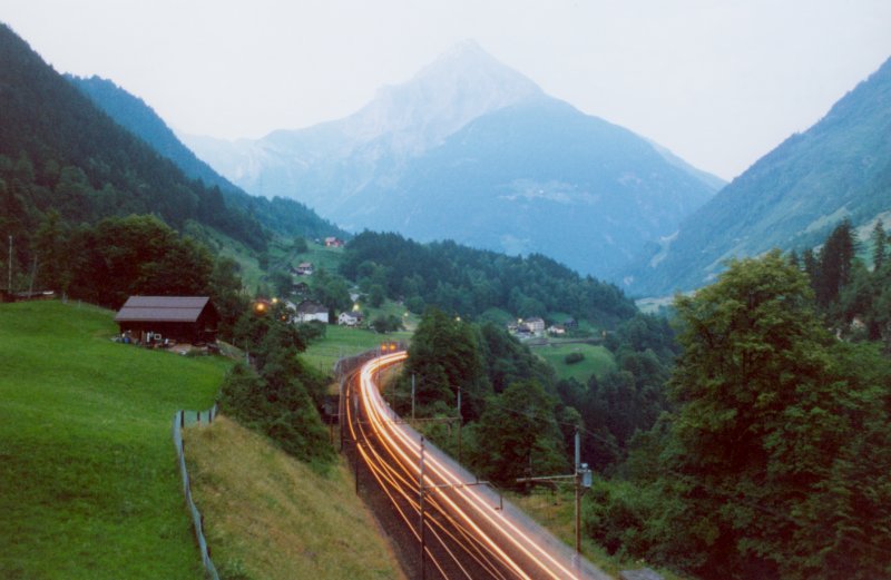 800 - 27-06-01 5-04 Intchi 33.jpg