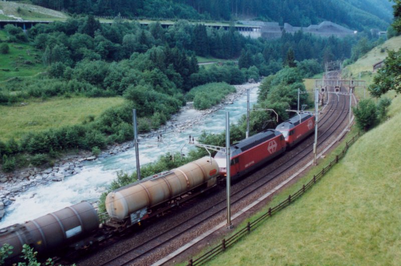 800 - 28-06-01 5-05 Gurtnellen 32.jpg