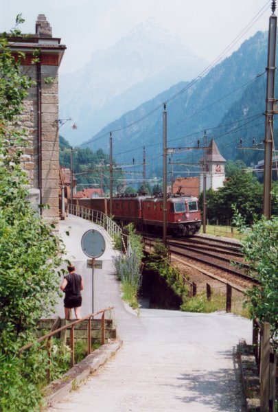 800 - 28-06-01 5-14 Gurtnellen 23.jpg