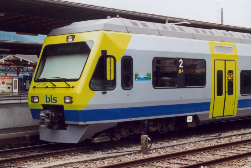 800 - 28-06-01 5-29 Interlaken Ost Hbf 08.jpg