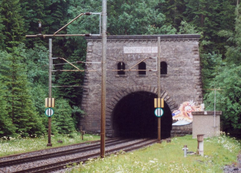 800 - 28-06-01 5-35 Kandersteg 02.jpg